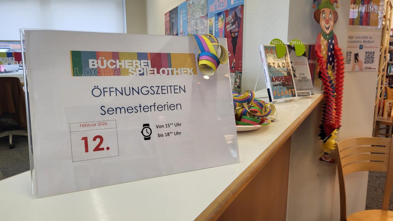 Plakat-Öffnungszeiten